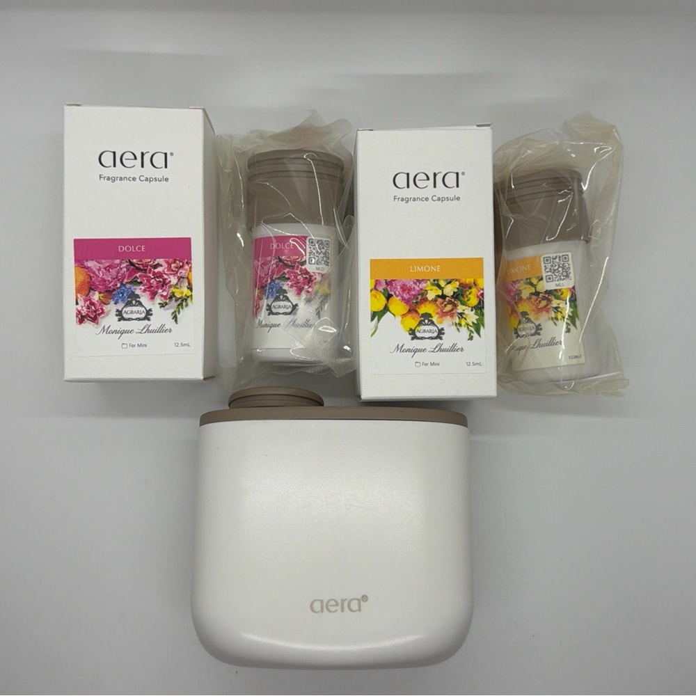 Aera Fragrance Capsule Set with Diffuser 2 Monique Lluillier new